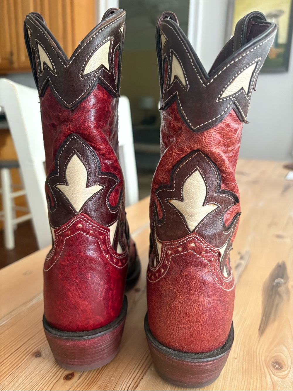Ariat Red and Cream Western Embroidered Leather Heeled Boots - Picture 5 of 7